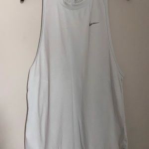 Nike Active T-shirt